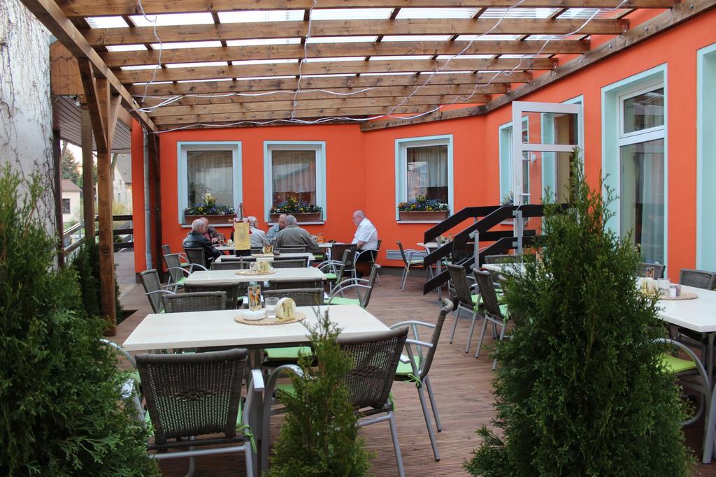 Hotel Riedel Циттау Экстерьер фото