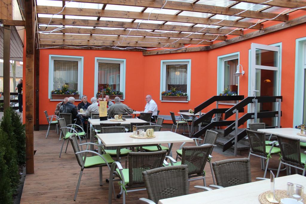Hotel Riedel Циттау Экстерьер фото